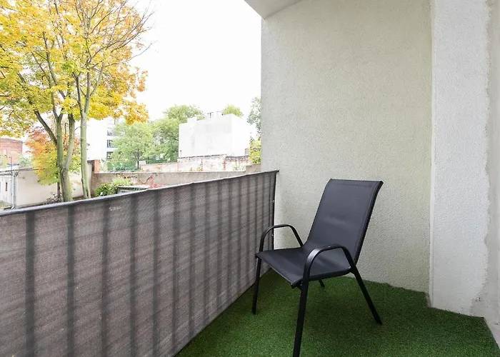 In Centre Free Parking Апартаменты Лодзь